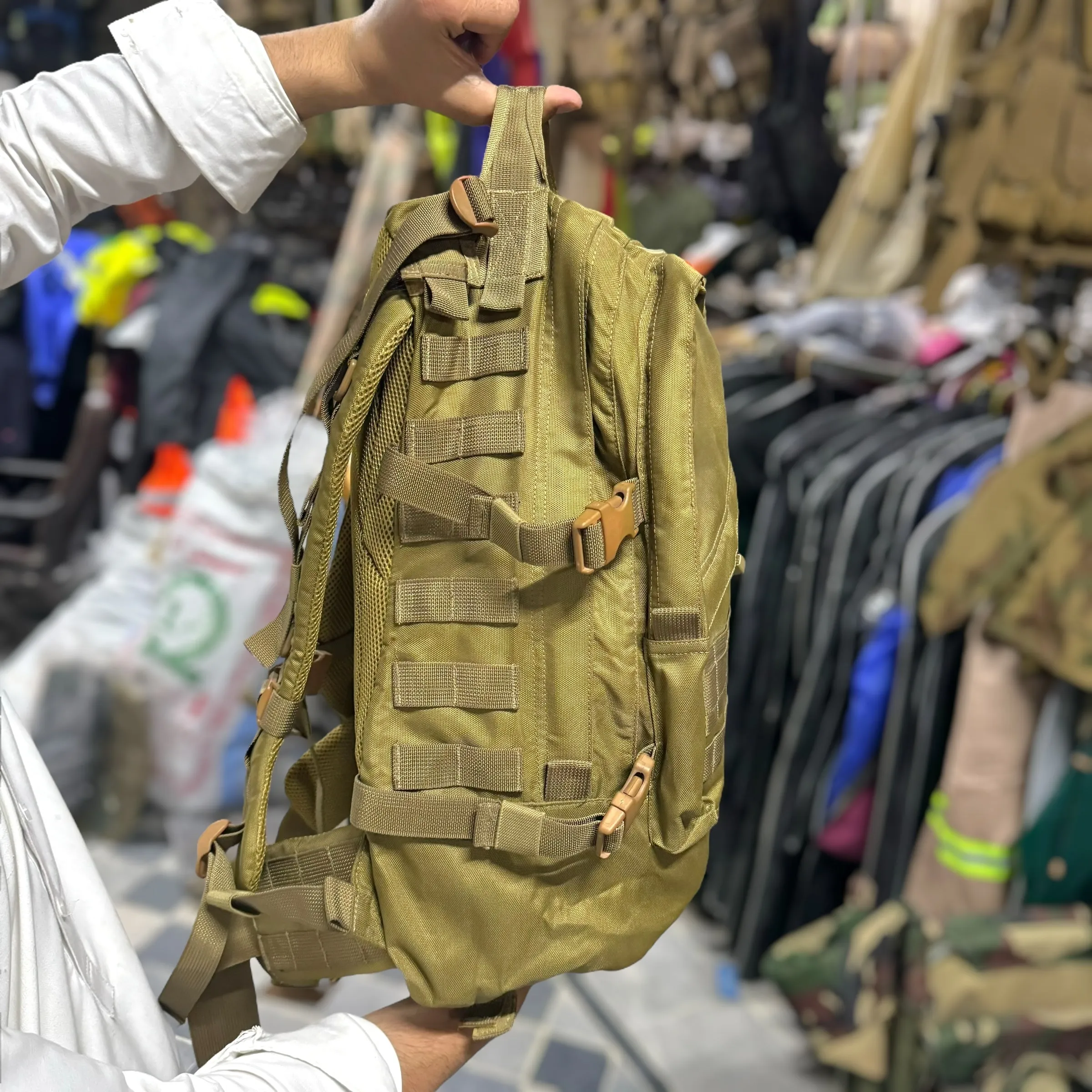 American Lot Imported 40L Imported Waterproof Backpack
