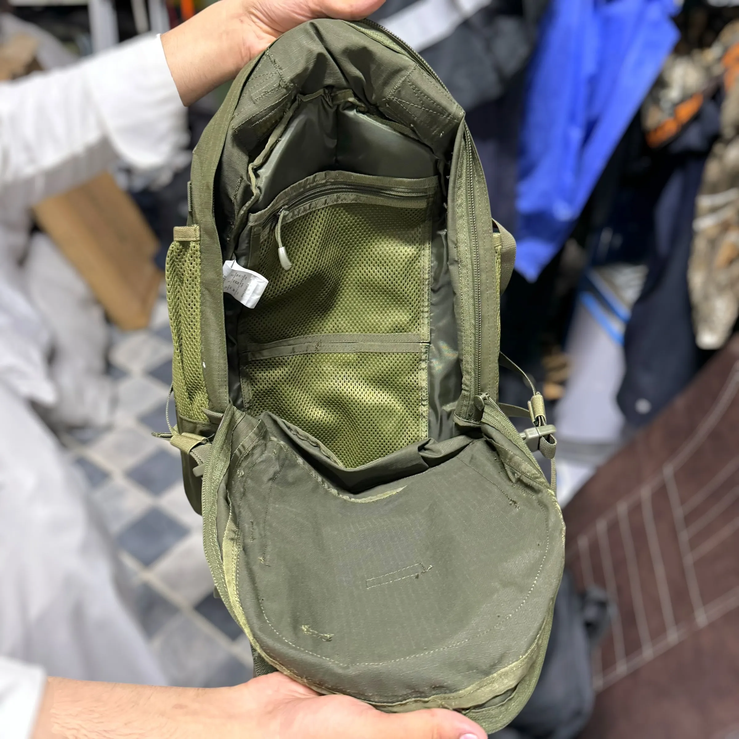 American Lot Imported 40L Imported Waterproof Backpack