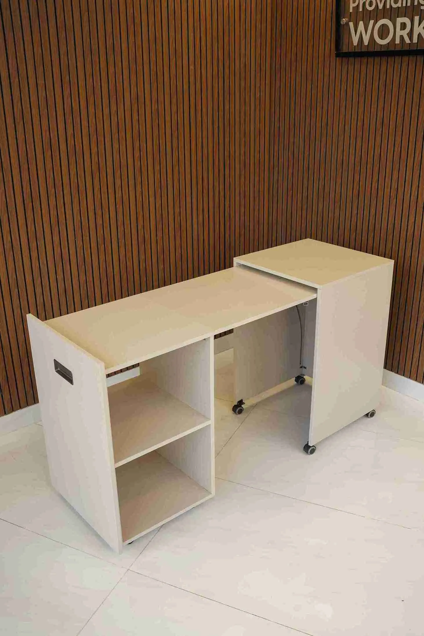 Bloc Folding Table