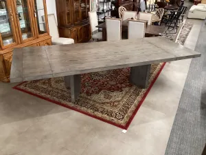 Colorado Style Adjustable Leaf Table