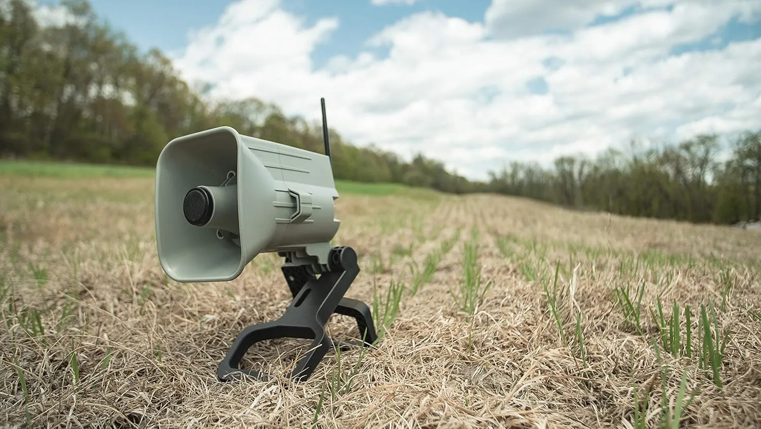 FOXPRO Electronic Predator Call - X Series - Coyote Call - Fox Call - Hog Call and More - Remote Operated and Programmable - American Made
