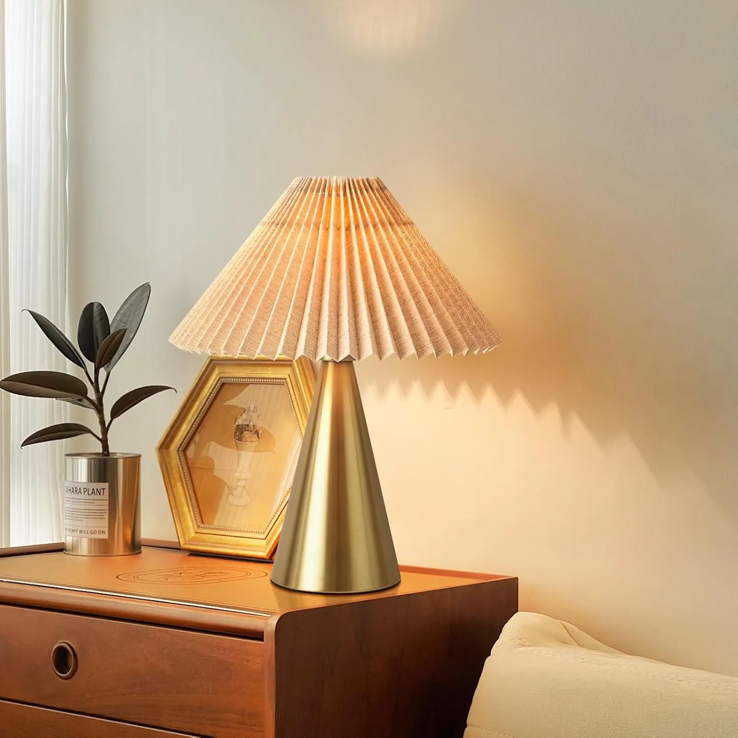 Gold Small Table Lamp, Cute Table Lamp, Pleated Table Lamp,Brass Gold Bedroom Lamps for Nightstand, Small Scalloped Lamp Shade Table Lamps for Small Spaces for Bedroom,Living Room