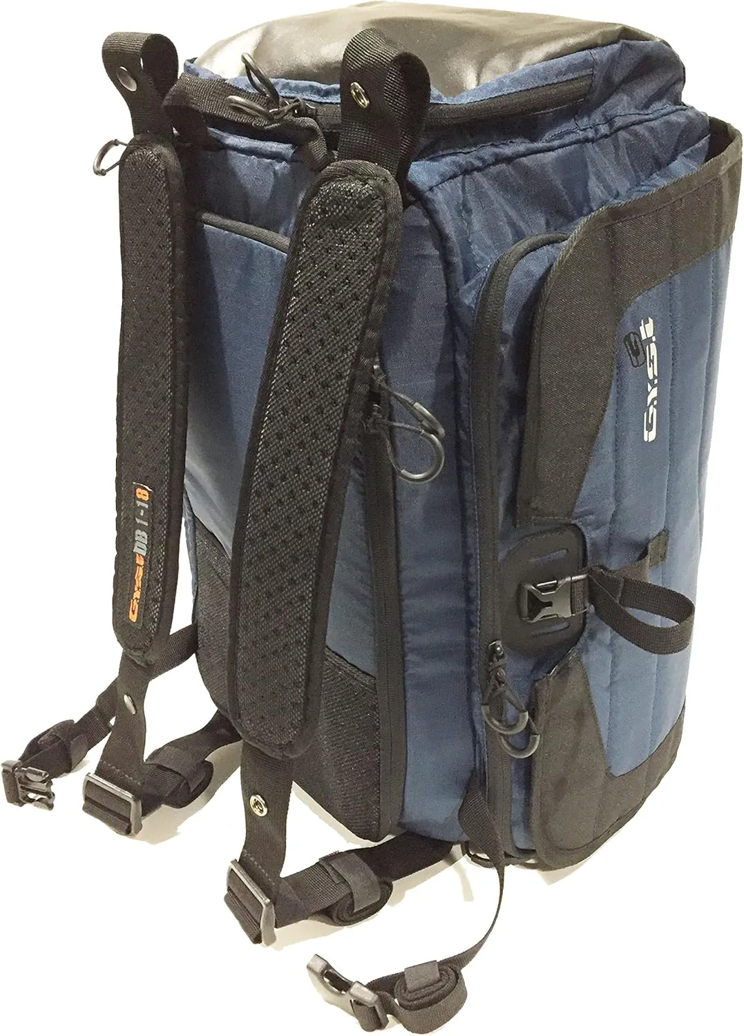 GYST duffel bag DB1-18 - Ultimate gym and multisport bag to step onto to change gear
