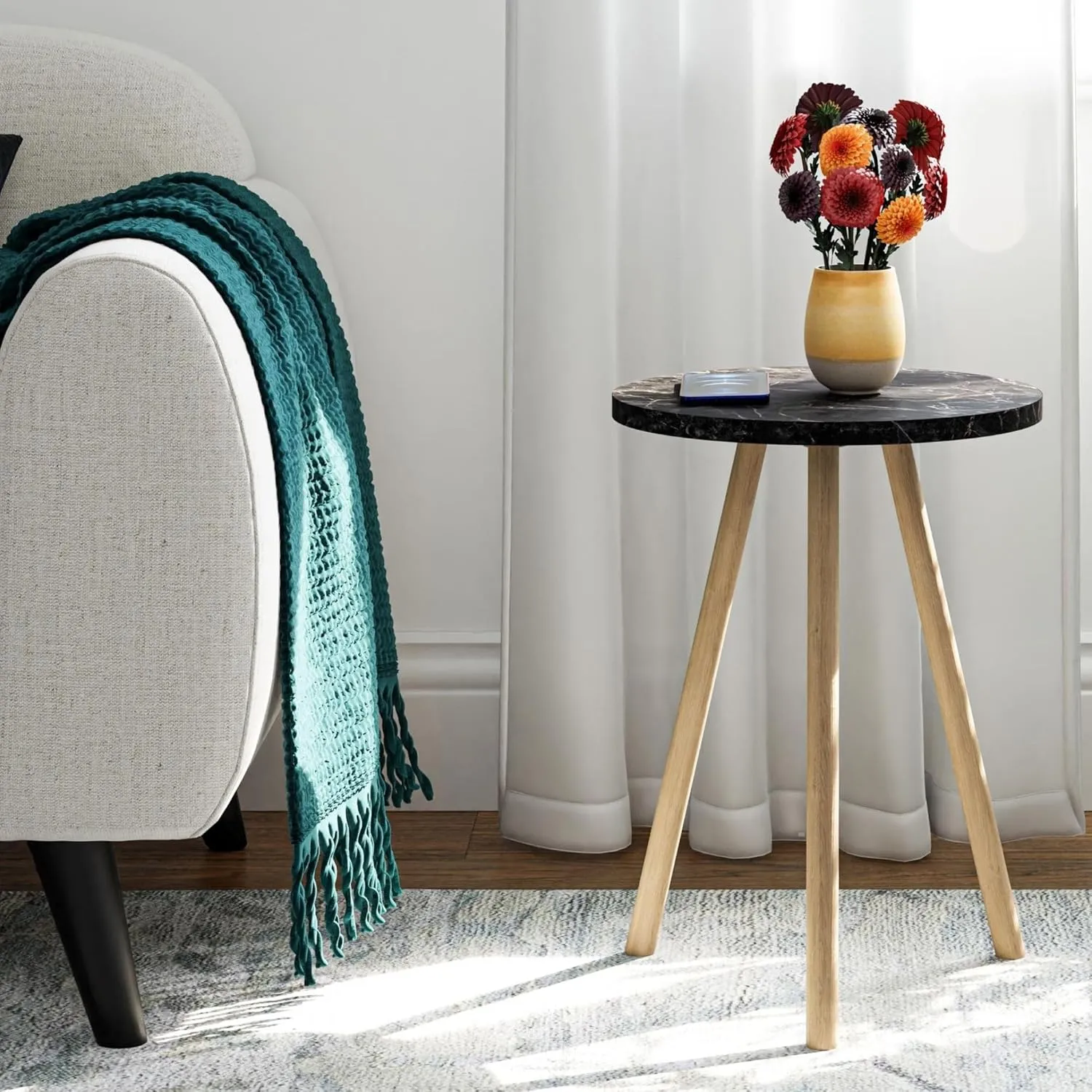 Small Round Side Tables for Living Room, Minimalist Circle Accent End Table Small Spaces Apartments, Modern Night Stand for Bedroom, Office, Nursery (Black Marble)