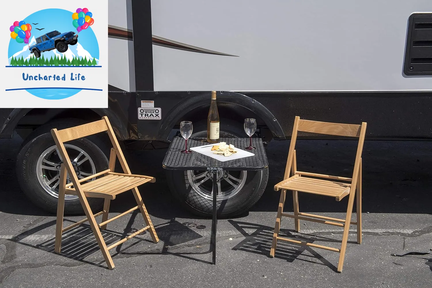Sturdy Vehicle-Mounted Outdoor Table for Camping