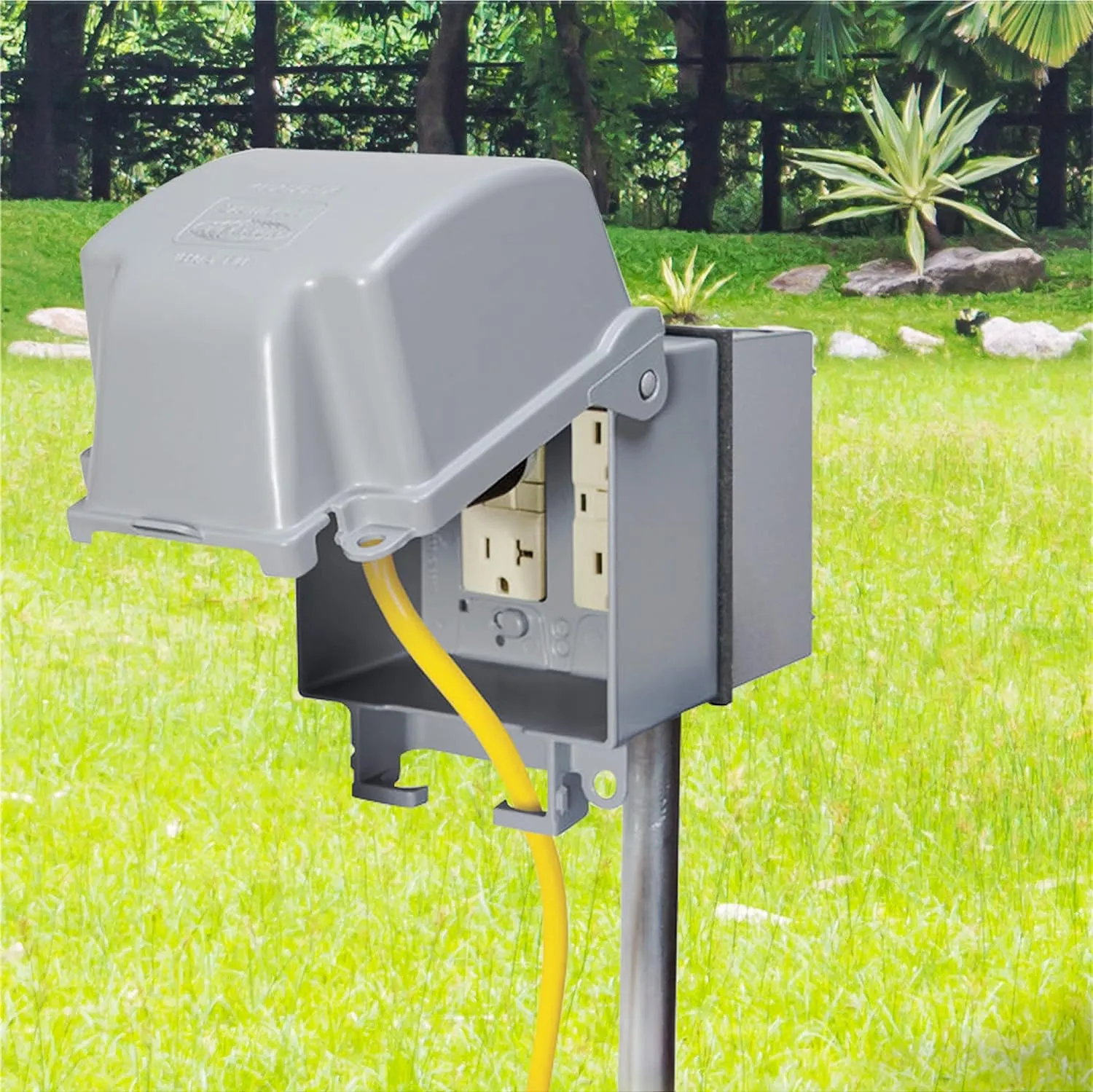 TAYMAC MX7200 RaynGuard Extra Duty Metal Weatherproof in-Use Cover, 2-Gang, Gray