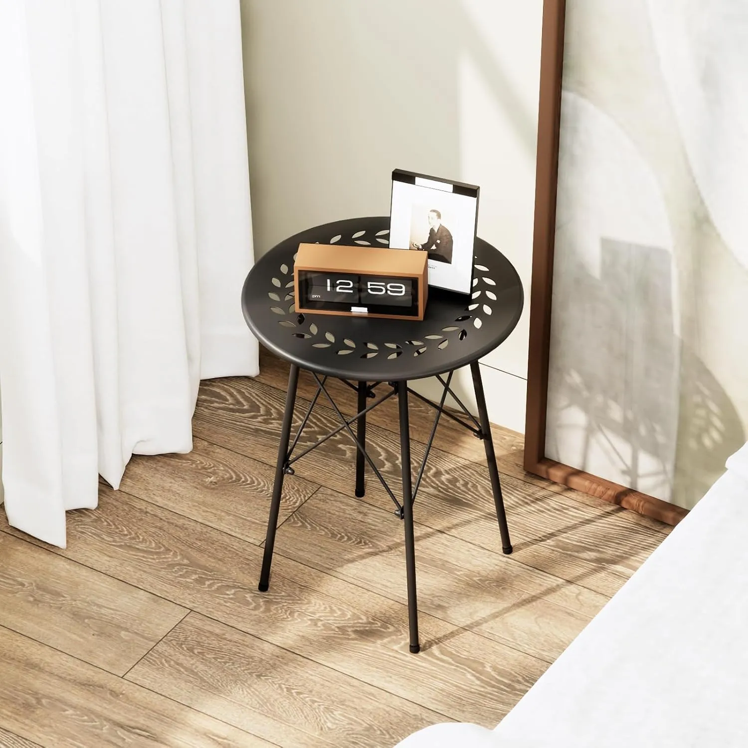 XIV Outdoor Side Table, Small Outdoor Table, Round Patio Side Table Metal, Weatherproof, Small Accent End Table for Patio, Garden, Balcony, Yard (Black)